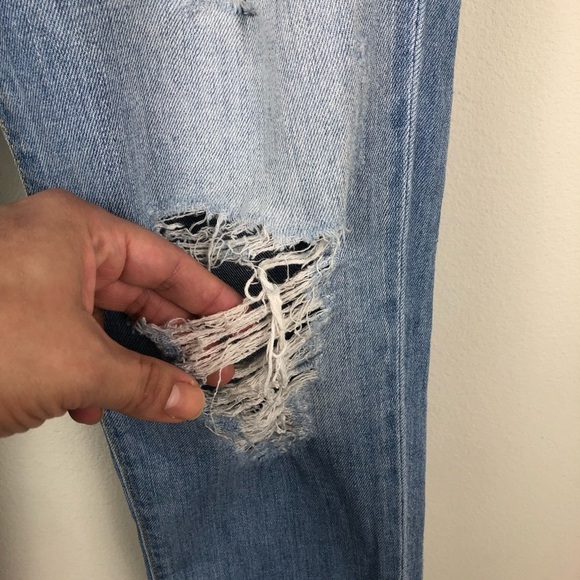 Guess- Tomboy Distressed style Jeans size: 26 - Picture 7 of 13